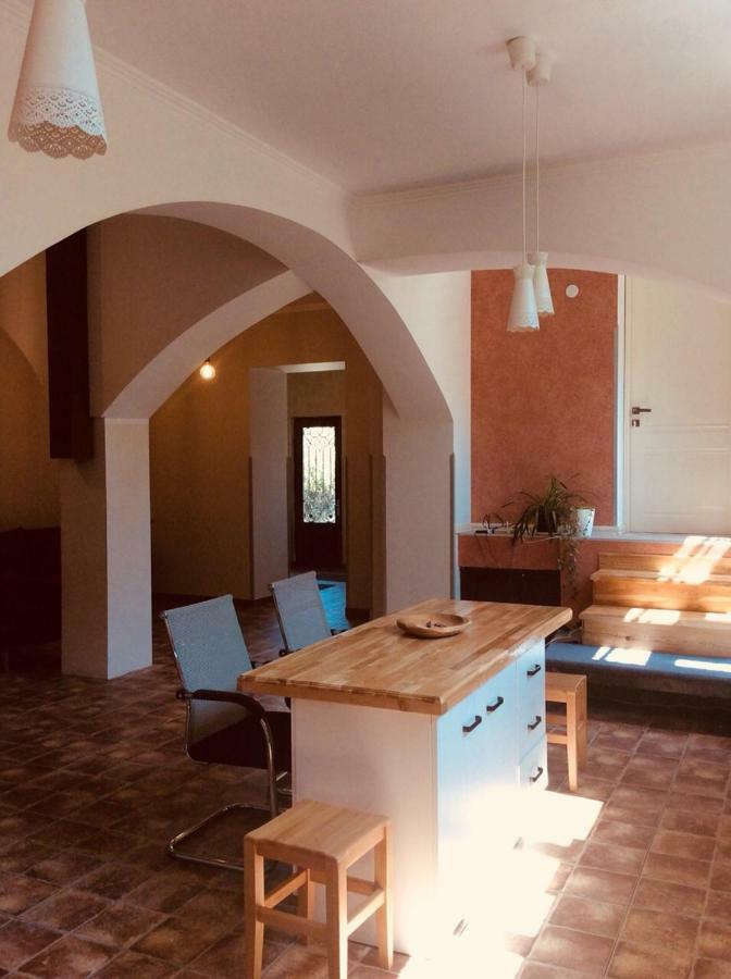 Hotel Luca Lili Sighnaghi Zewnętrze zdjęcie
