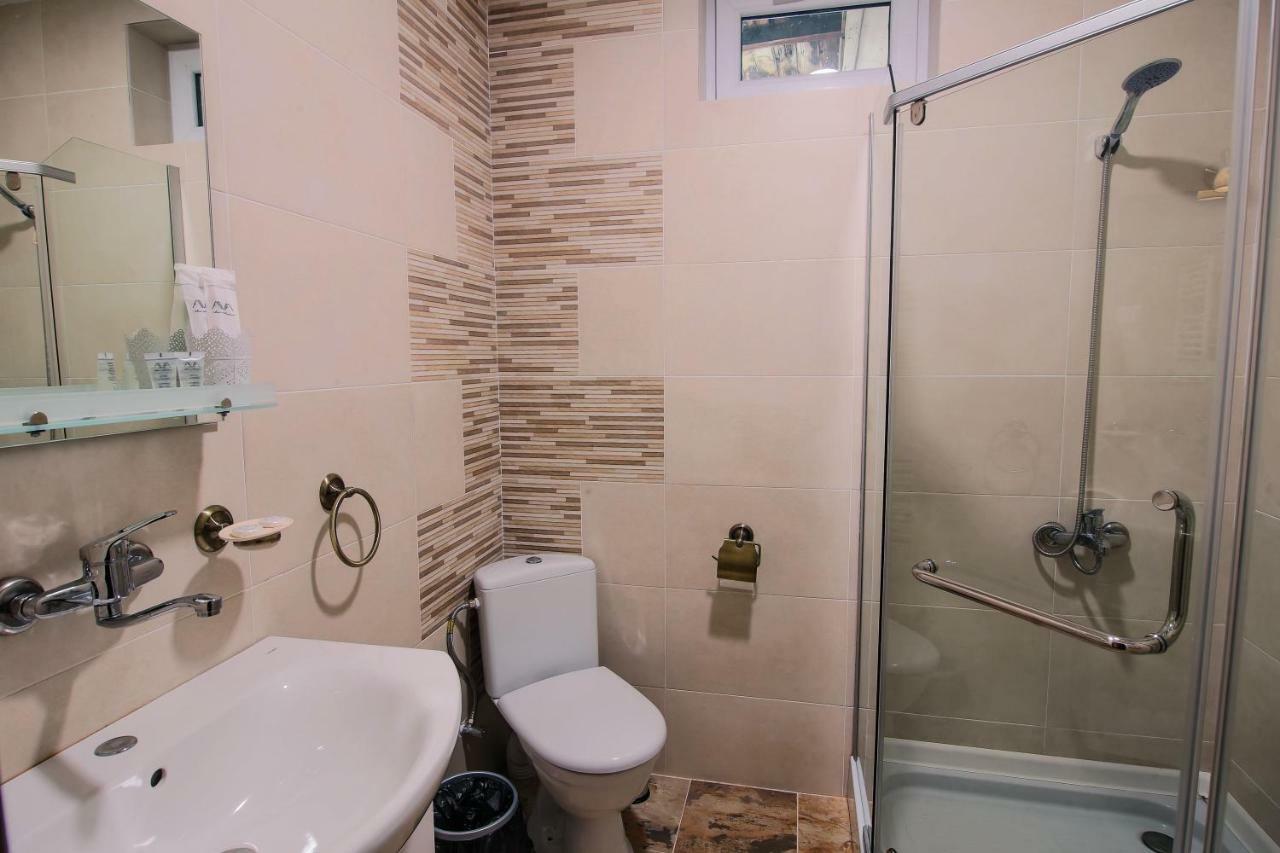 Hotel Luca Lili Sighnaghi Zewnętrze zdjęcie