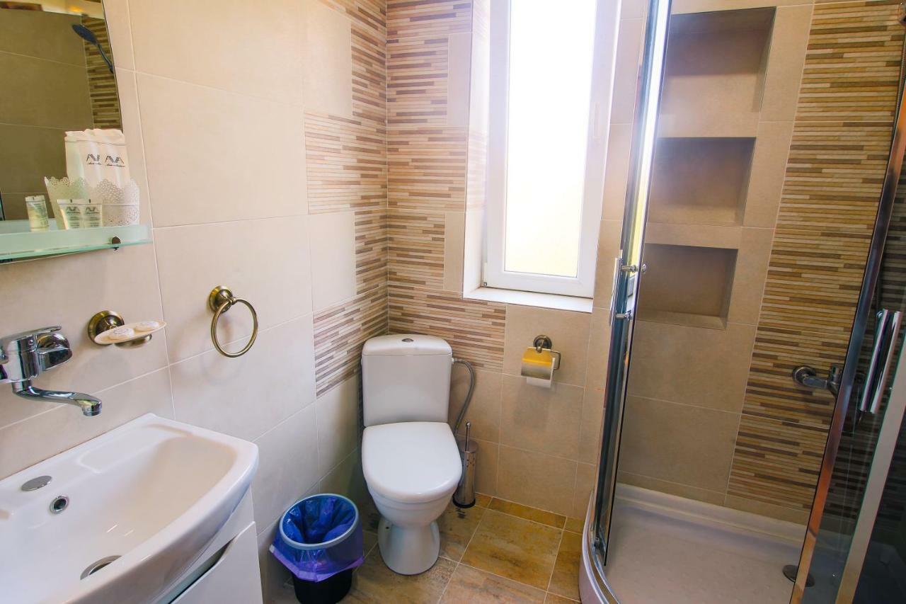 Hotel Luca Lili Sighnaghi Zewnętrze zdjęcie